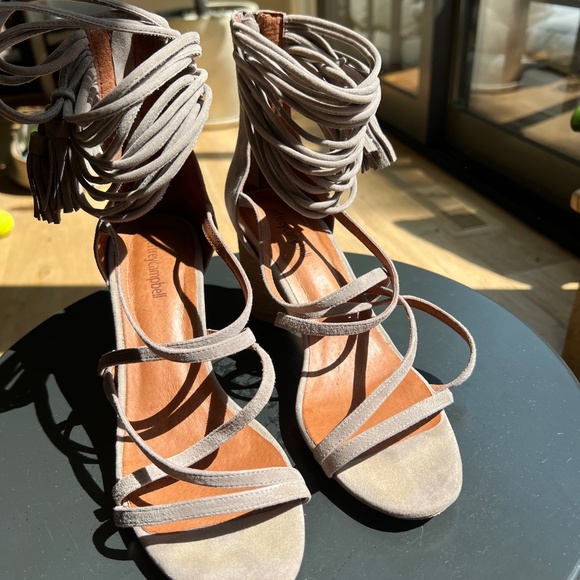 Jeffrey Campbell Heeled Sandal - size 9 1/2 - Picture 1 of 5